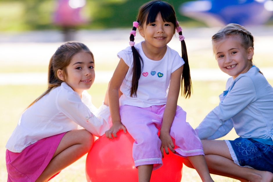 Screen-Free Summer Holidays: A Plan Kids Will Follow